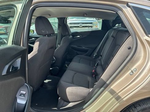 Used 2023 Chevrolet Malibu LT FWD image 33
