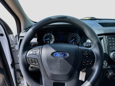 Used 2019 Ford Ranger XL w/ Equipment Group 101A Mid RWD image 13