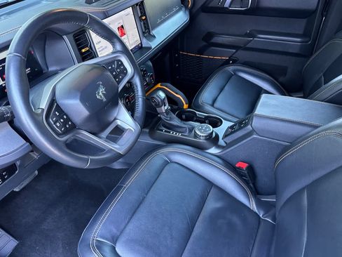 Used 2024 Ford Bronco Badlands AWD/4WD image 10