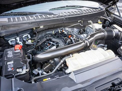 Used 2024 Lincoln Navigator Reserve AWD/4WD image 42