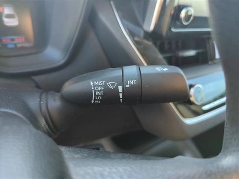 Used 2020 Toyota Corolla LE w/ Carpet Mat Package (TMS) FWD image 15