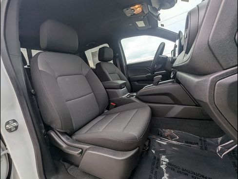 Used 2024 Chevrolet Colorado Trail Boss w/ Advanced Trailering Package AWD/4WD image 21