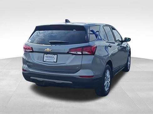 Used 2024 Chevrolet Equinox LT FWD image 8