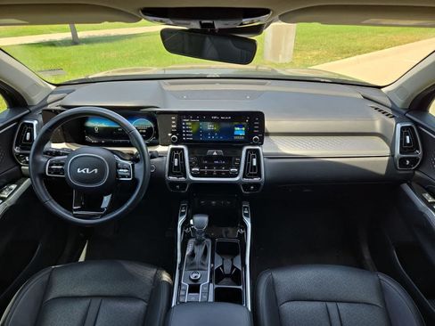 Used 2023 Kia Sorento SX FWD image 18