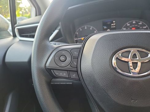 Used 2024 Toyota Corolla LE FWD image 16