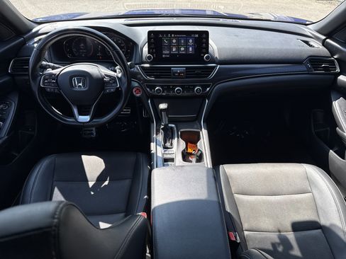 Used 2021 Honda Accord Sport image 16