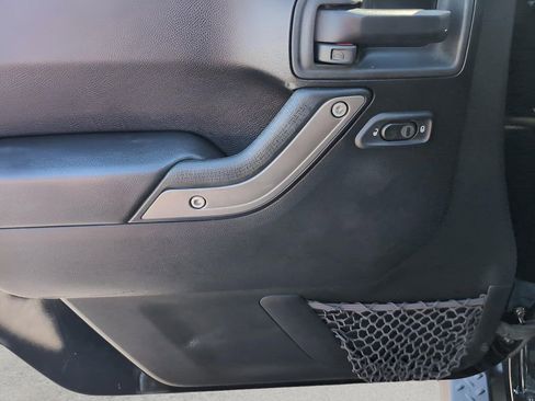 Used 2014 Jeep Wrangler Unlimited Sport w/ Quick Order Package 24S image 11