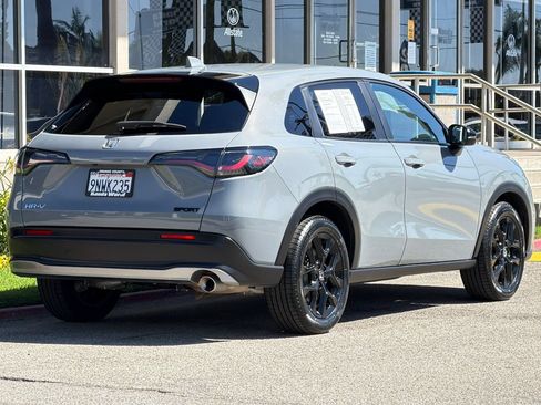 Certified 2025 Honda HR-V Sport image 4