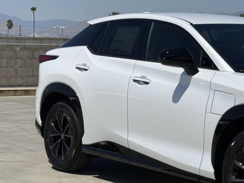New 2026 Lexus RZ 350e 2WD image 5