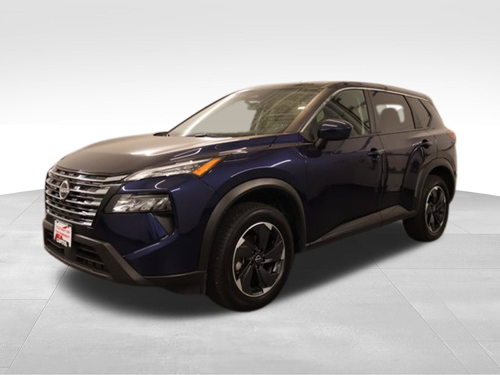Certified 2025 Nissan Rogue SV AWD/4WD image 5