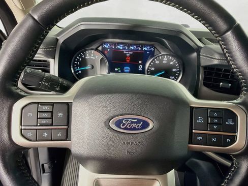 Used 2022 Ford Expedition XLT RWD image 16