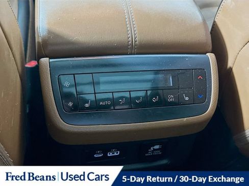 Used 2023 Nissan Pathfinder Platinum AWD/4WD image 33