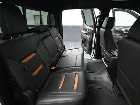 Used 2023 GMC Sierra 1500 AT4 w/ AT4 Preferred Package image 51