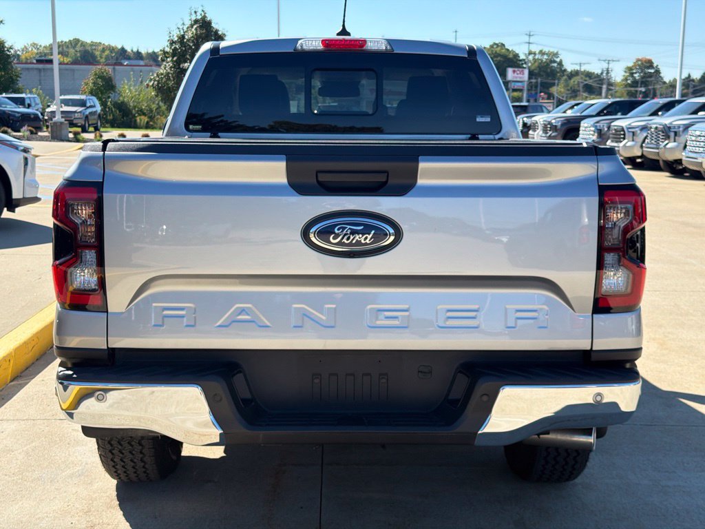 Used 2024 Ford Ranger Lariat w/ FX4 Off-Road Package AWD/4WD image 6