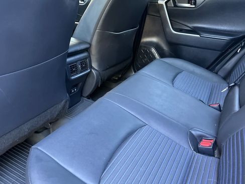 Used 2021 Toyota RAV4 XSE w/ XSE Grade Weather Package AWD/4WD image 4