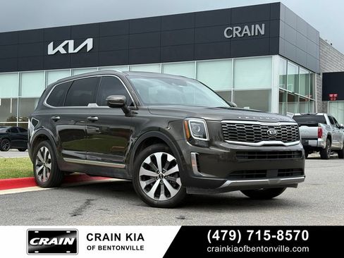 Used 2020 Kia Telluride S FWD image 1