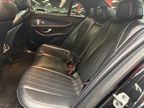 Used 2019 Mercedes-Benz E 300 E 300 image 39