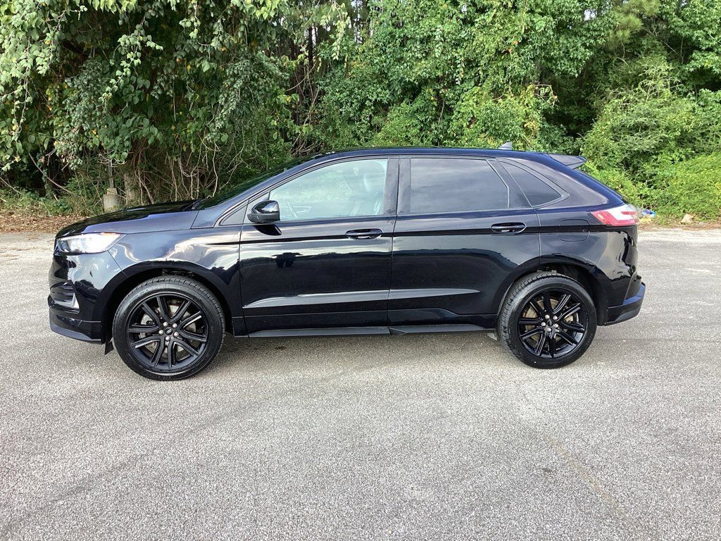 Used 2022 Ford Edge ST-Line w/ Class II Trailer Tow Package AWD/4WD image 7