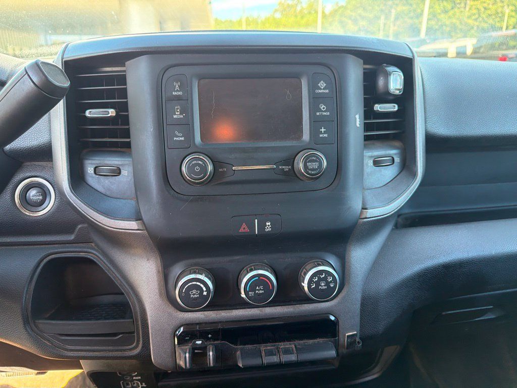 Used 2019 RAM 2500 Tradesman AWD/4WD image 11