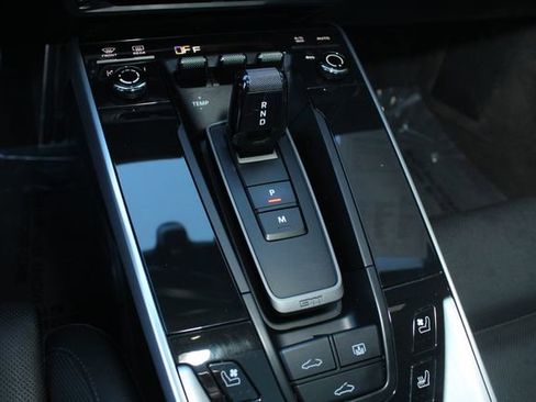 Certified 2020 Porsche 911 Carrera image 15