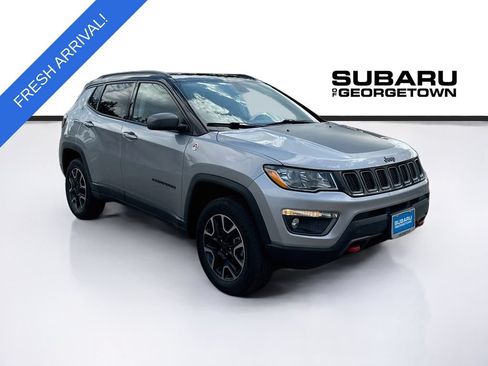 Used 2019 Jeep Compass Trailhawk AWD/4WD image 1