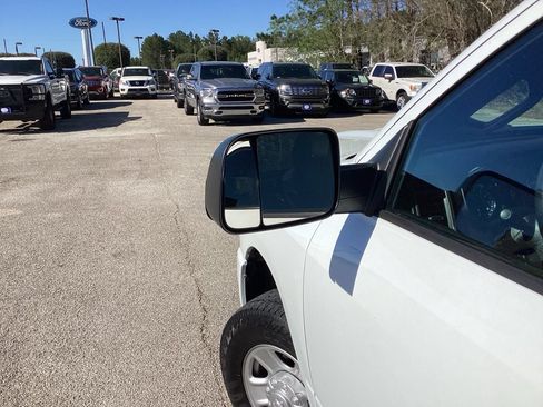 Used 2022 RAM 3500 Tradesman RWD image 22