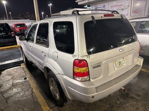 Used 2003 Ford Escape Limited FWD image 11