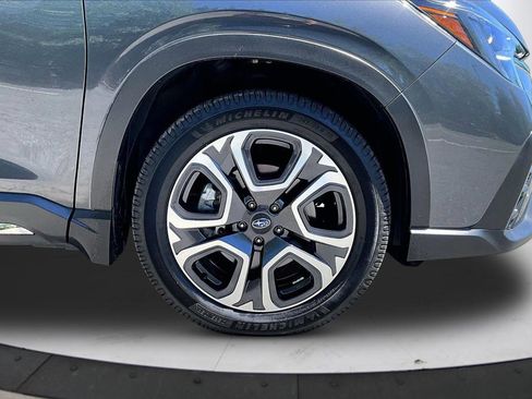 Used 2024 Subaru Ascent Touring AWD/4WD image 35