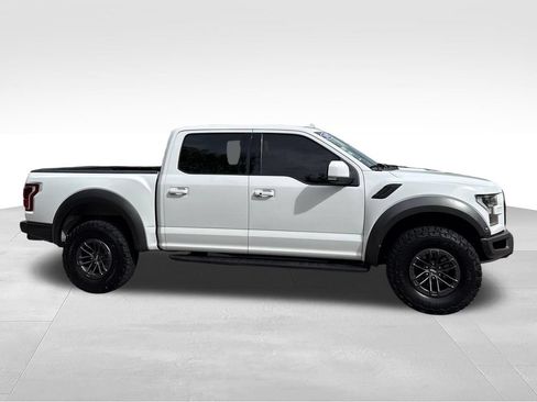 Used 2019 Ford F150 Raptor w/ Equipment Group 802A Luxury AWD/4WD image 9