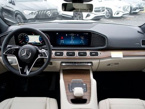 New 2026 Mercedes-Benz GLE 450 4MATIC Coupe image 16