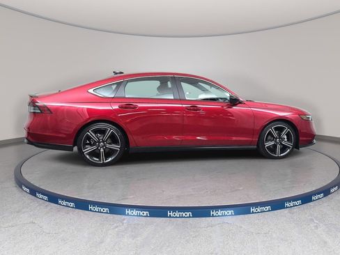 Used 2023 Honda Accord Sport image 5