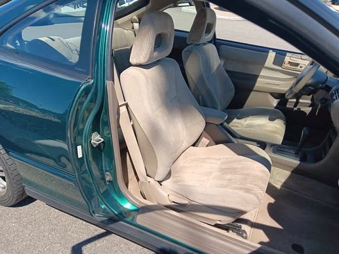 Used 2001 Acura Integra LS FWD image 14