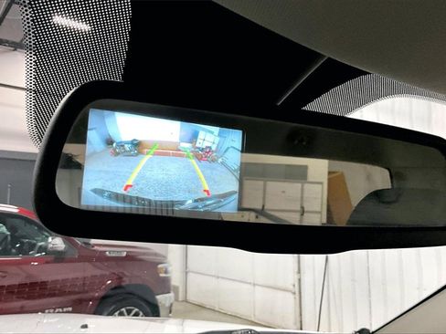 Used 2018 RAM 2500 Tradesman w/ Chrome Appearance Group image 14