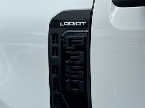 New 2026 Ford F350 Lariat w/ Black Appearance Package AWD/4WD image 27