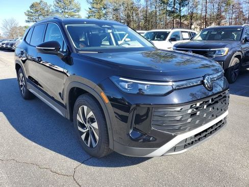 New 2026 Volkswagen Tiguan S FWD image 3