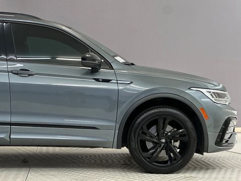 Used 2024 Volkswagen Tiguan SE R-Line FWD image 35