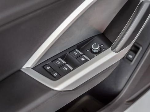 Used 2021 Audi Q3 2.0T Premium Plus w/ Premium Plus Package image 41