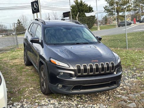 Used 2016 Jeep Cherokee 75th Anniversary image 3