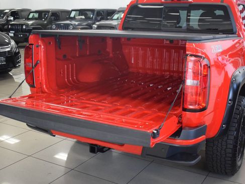 Used 2019 Chevrolet Colorado Z71 image 32