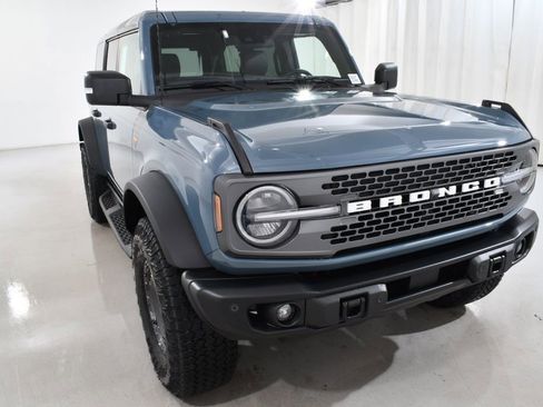New 2025 Ford Bronco Badlands AWD/4WD image 4