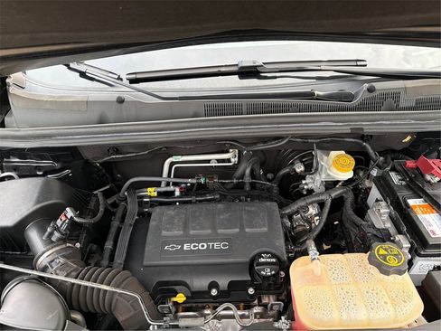 Used 2017 Chevrolet Trax LS image 12