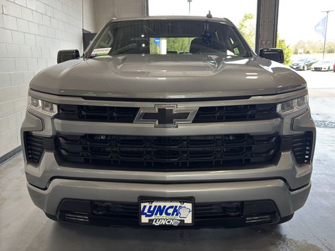 Used 2025 Chevrolet Silverado 1500 RST w/ Z71 Off-Road Package image 8