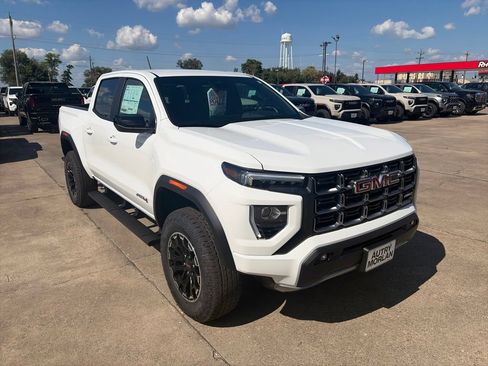 New 2026 GMC Canyon AT4 AWD/4WD image 8