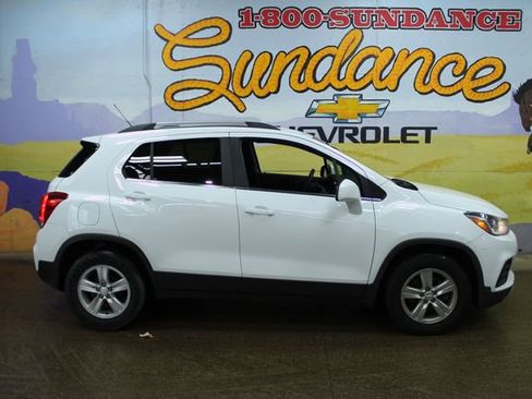Used 2019 Chevrolet Trax LT image 1
