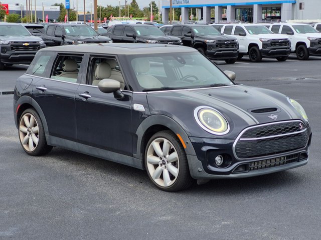 Used 2022 MINI Cooper Clubman S FWD image 3