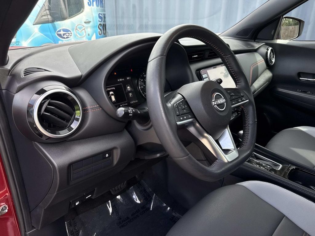 Used 2024 Nissan Kicks SR w/ SR Premium Package FWD image 22