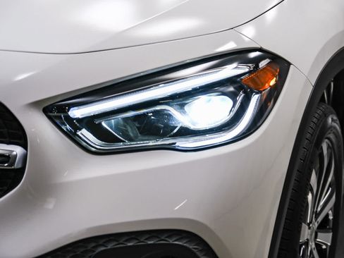 Certified 2023 Mercedes-Benz GLA 250 image 12