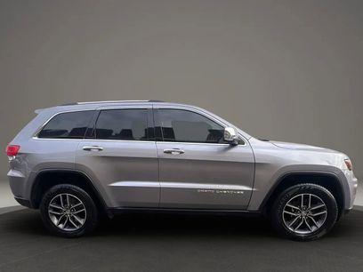 Used 2018 Jeep Grand Cherokee Limited w/ Luxury Group II