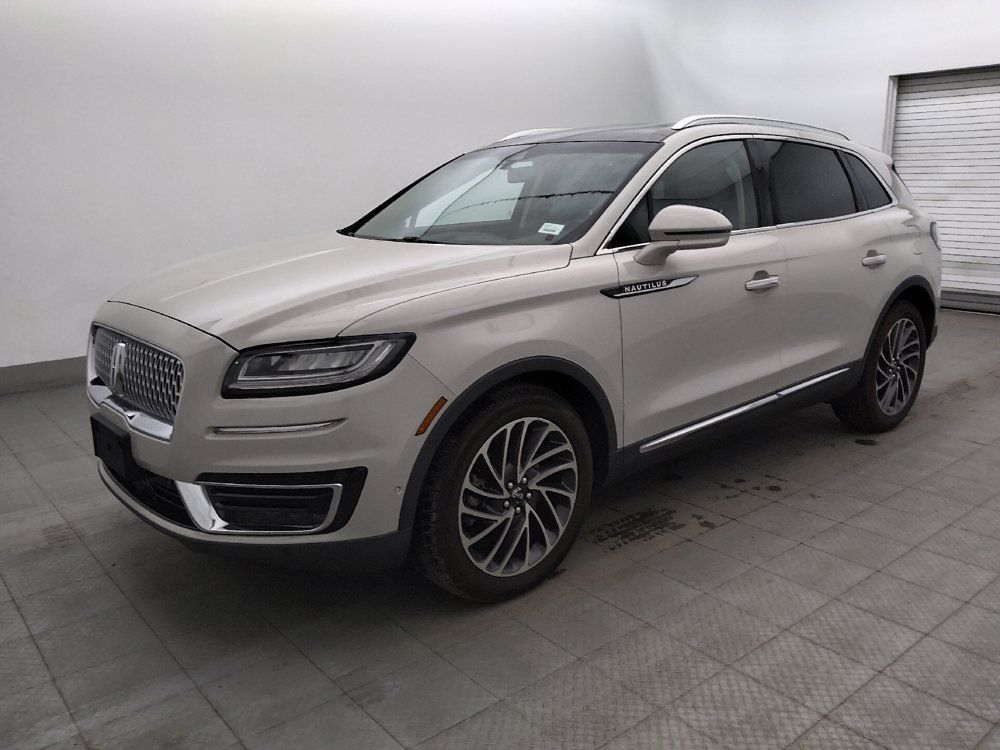 Used 2020 Lincoln Nautilus Reserve w/ Equipment Group 201A FWD image 2