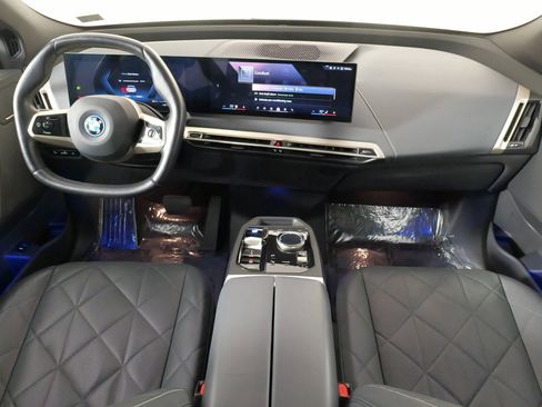 Used 2024 BMW iX xDrive50 w/ Sport Package image 44